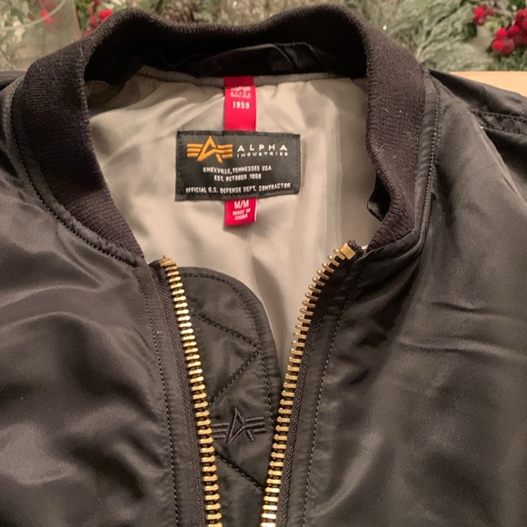 MA -1 bomber Coat Size Medium - Picture 2 of 4